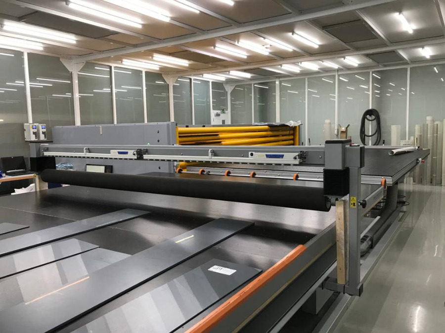 Seloy Live cleanroom for lamination